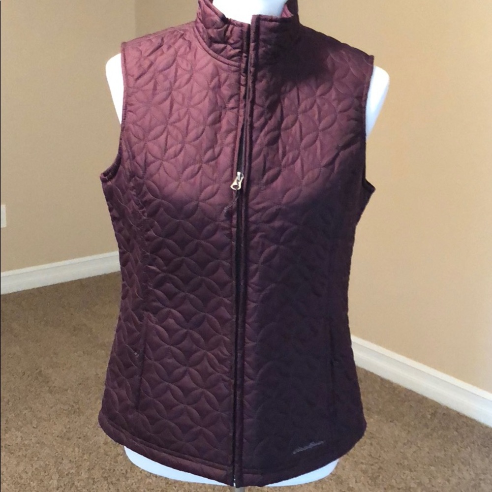 Eddie Bauer S purple quilted vest